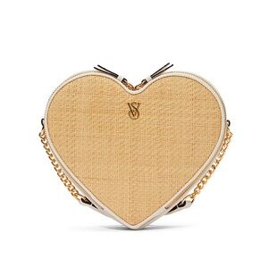 New with tags VS HEART straw bag